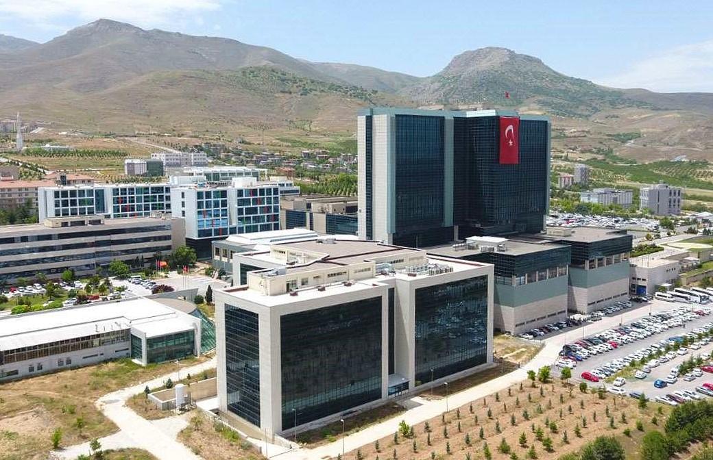 nn niversitesi Turgut zal Tp Merkezi